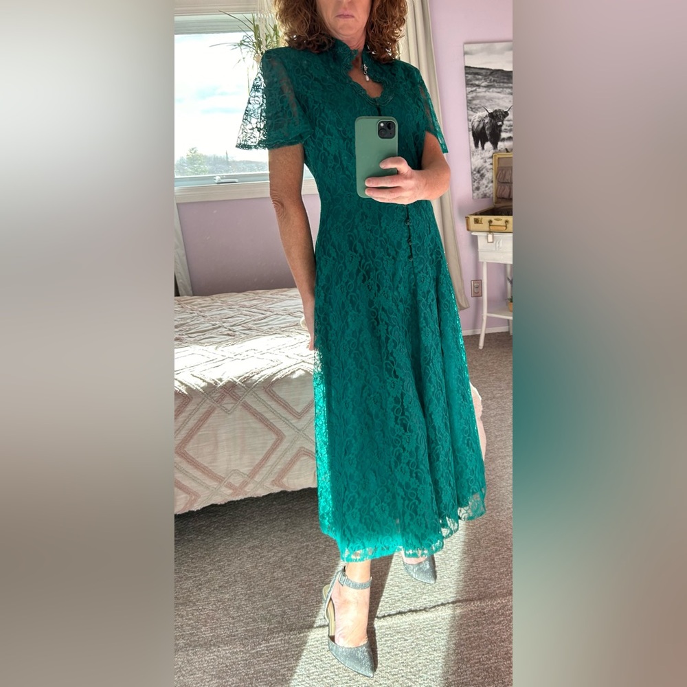 My-Mode Green lace, line with green lace dress